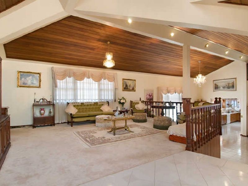 39 Albany Street, Point Frederick NSW 2250