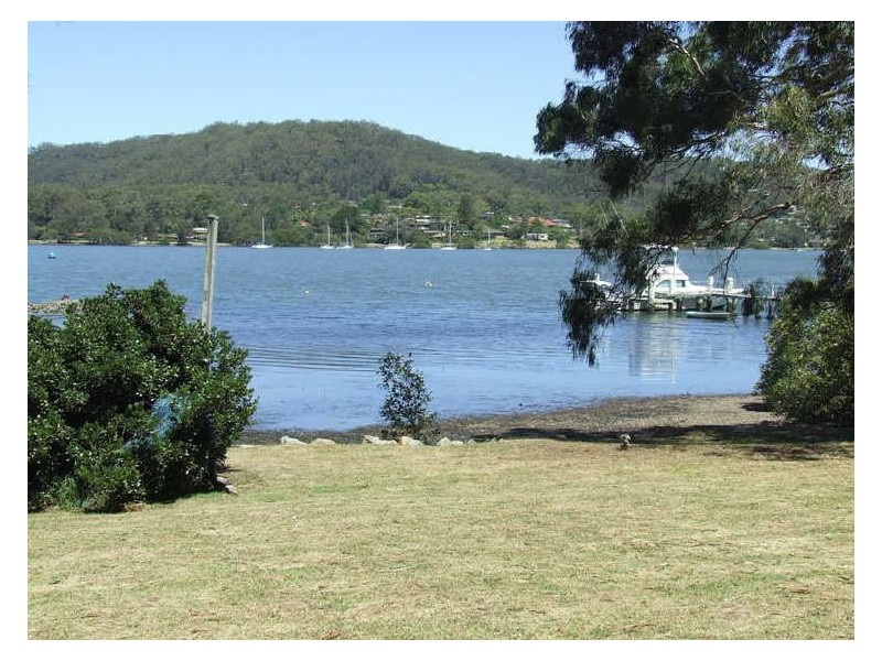 East Gosford NSW 2250