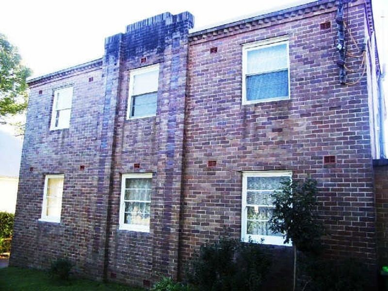 1/4 York Street, East Gosford NSW 2250