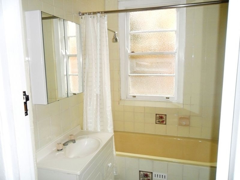 1/4 York Street, East Gosford NSW 2250