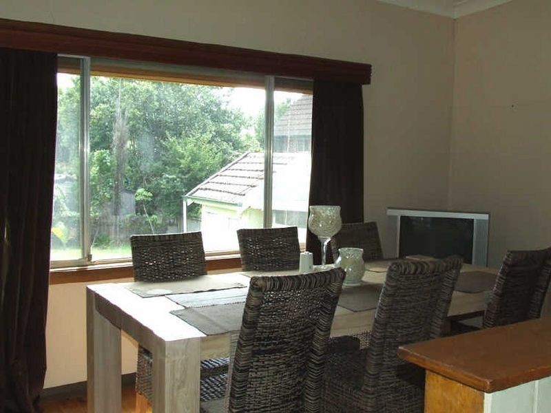 10 Duke Street, Point Frederick NSW 2250