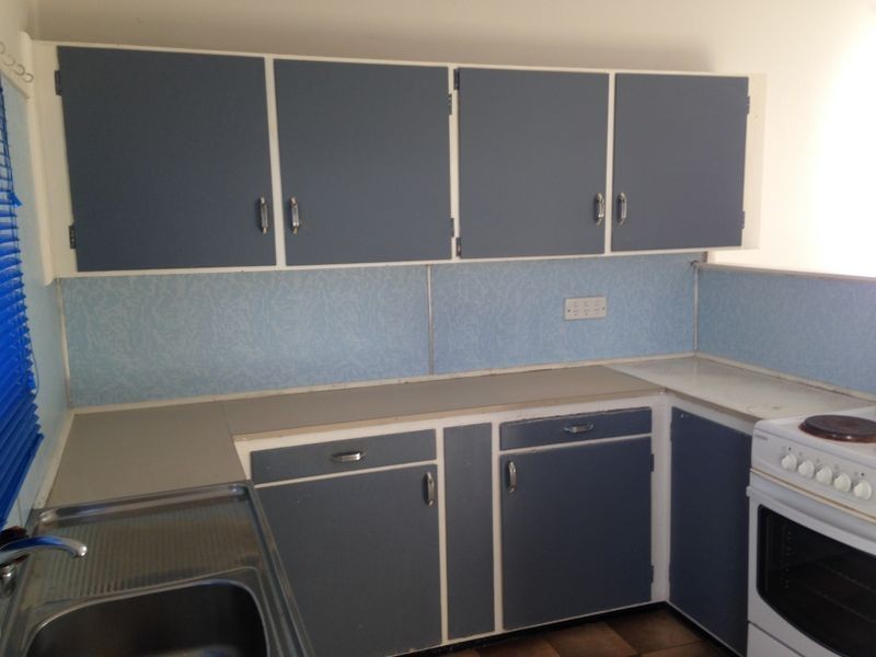 27 Kinarra Avenue, Wyoming NSW 2250