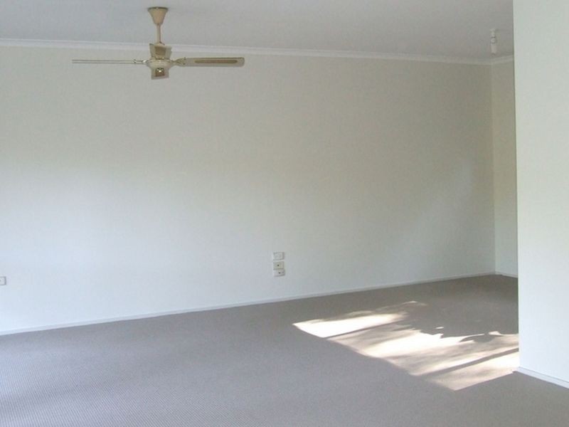 24 Perratt Close, Niagara Park NSW 2250