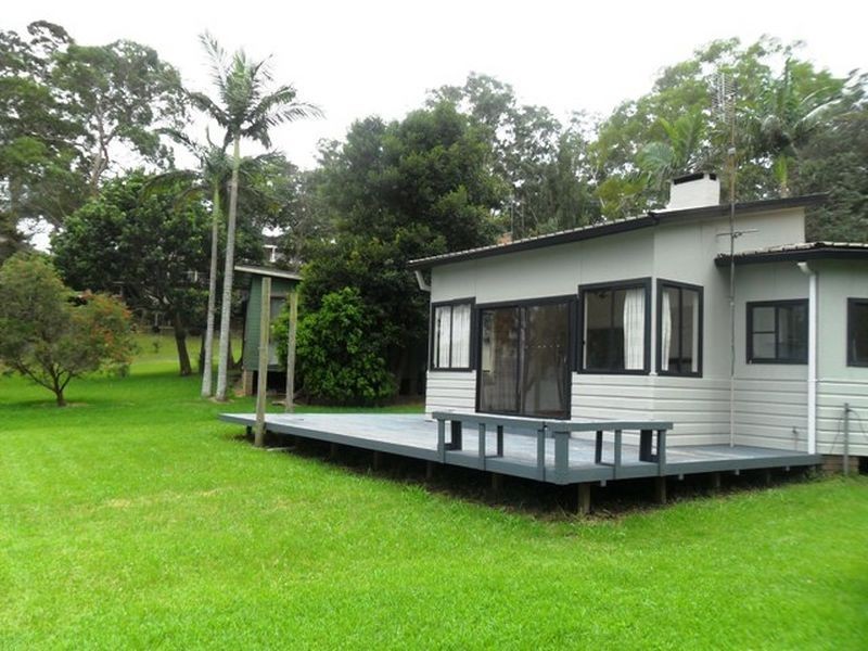 319C Avoca Drive, Green Point NSW 2251