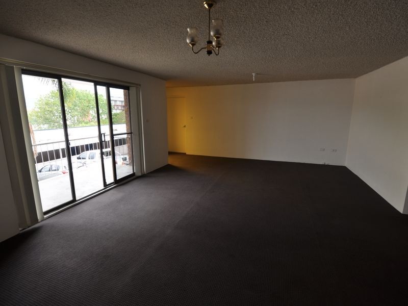 1/144 Faunce Street, Gosford NSW 2250