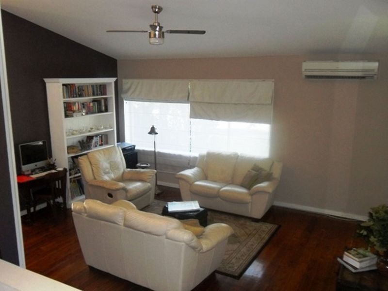 215 Avoca Drive, Green Point NSW 2251