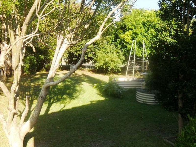 215 Avoca Drive, Green Point NSW 2251