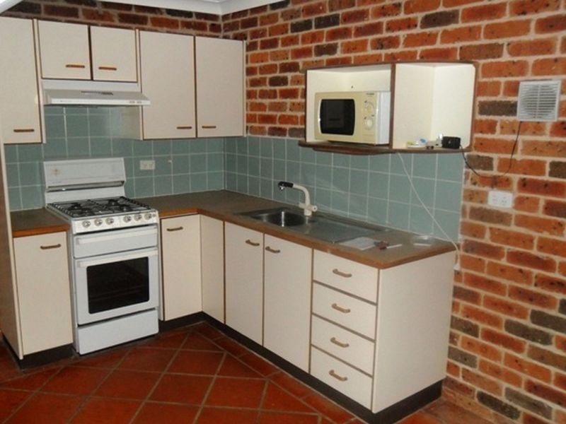 16a Roselands Avenue, Wyoming NSW 2250