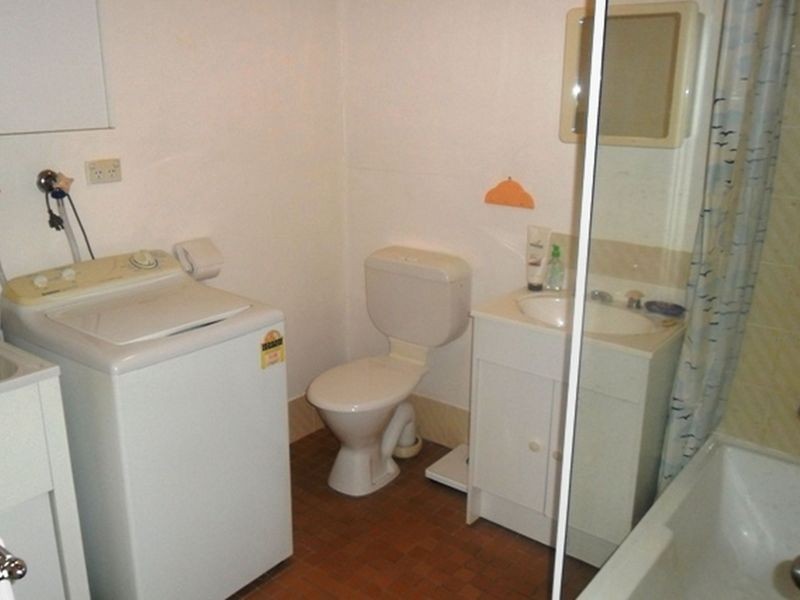 2/42 York Street, East Gosford NSW 2250