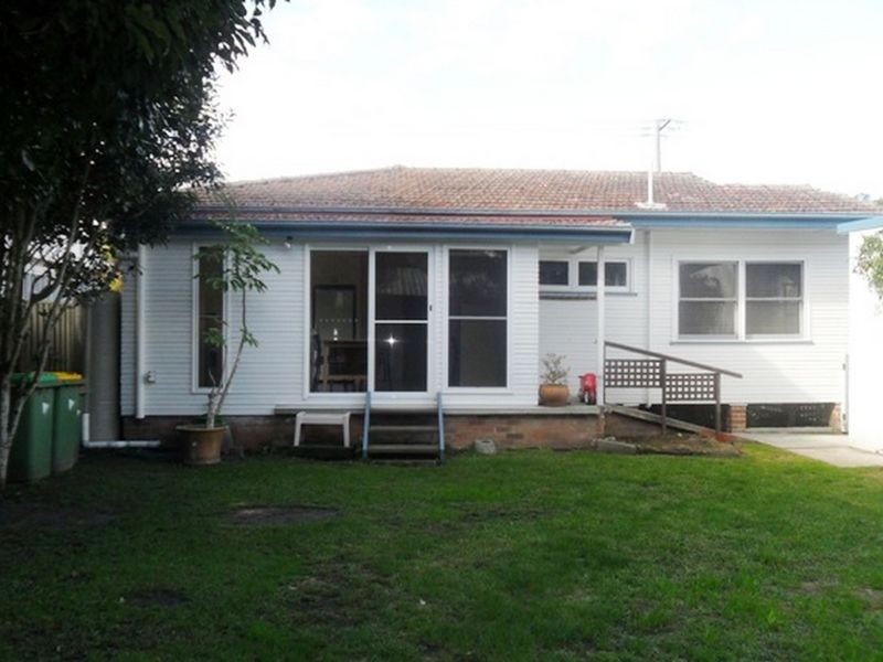 50 Webb Street, East Gosford NSW 2250