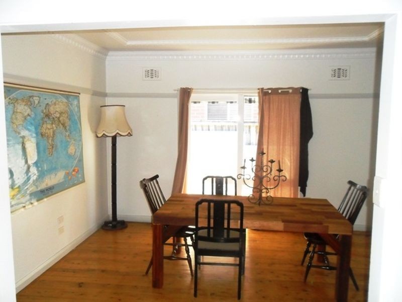 4 Auburn Street, Point Frederick NSW 2250