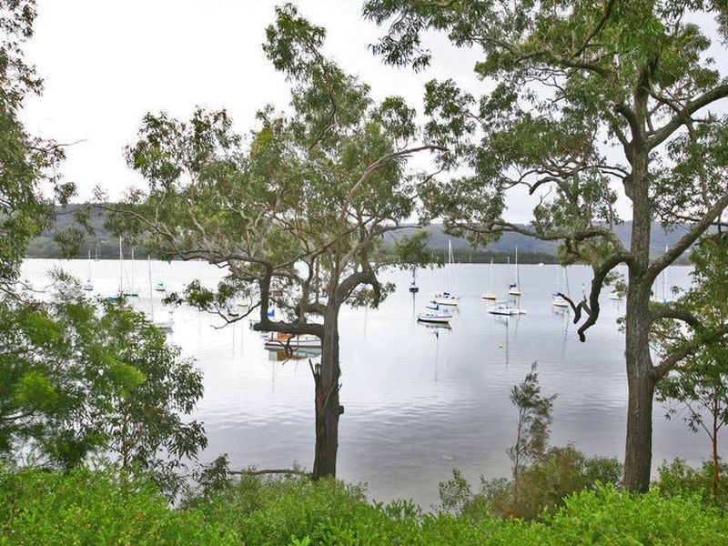 3 Masons Parade, Point Frederick NSW 2250