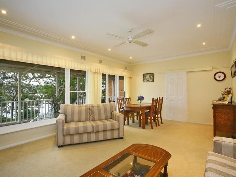 3 Masons Parade, Point Frederick NSW 2250