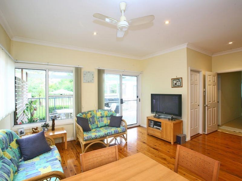 3 Masons Parade, Point Frederick NSW 2250