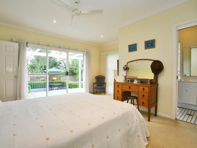 3 Masons Parade, Point Frederick NSW 2250