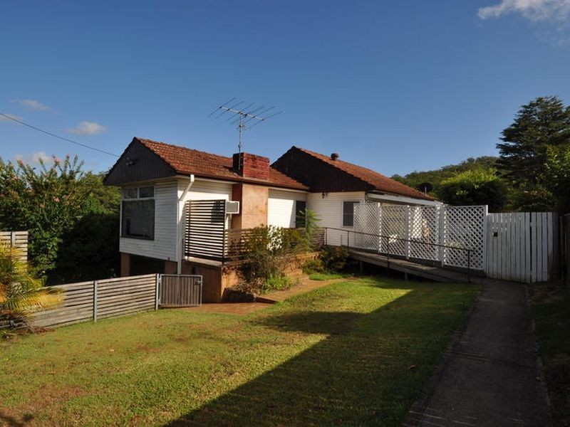 29 Henry Parry Drive, East Gosford NSW 2250