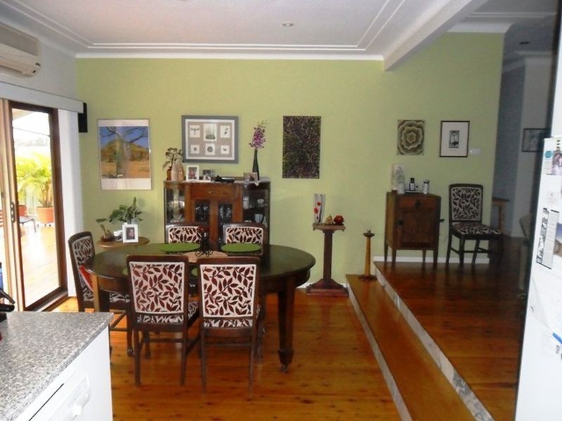 151 Albany Street, Point Frederick NSW 2250