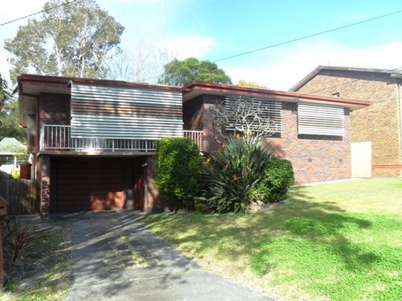 5 Beaumont Avenue, Wyoming NSW 2250