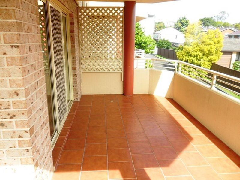 2/44 Frederick Street, Point Frederick NSW 2250