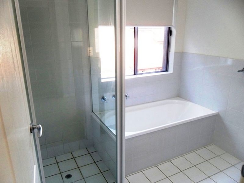 3/11 Moore Street, Gosford NSW 2250