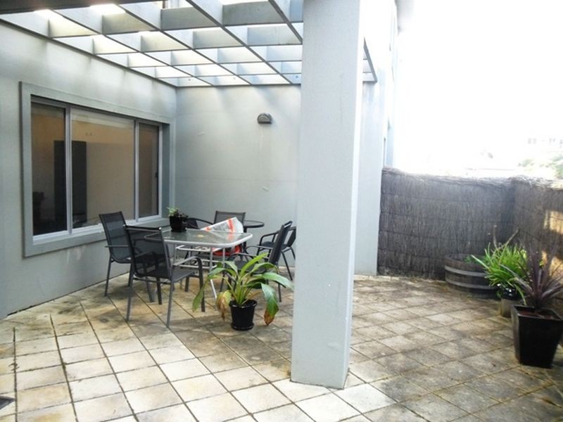 3/11 Moore Street, Gosford NSW 2250