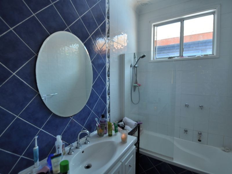 404 Mann Street, North Gosford NSW 2250