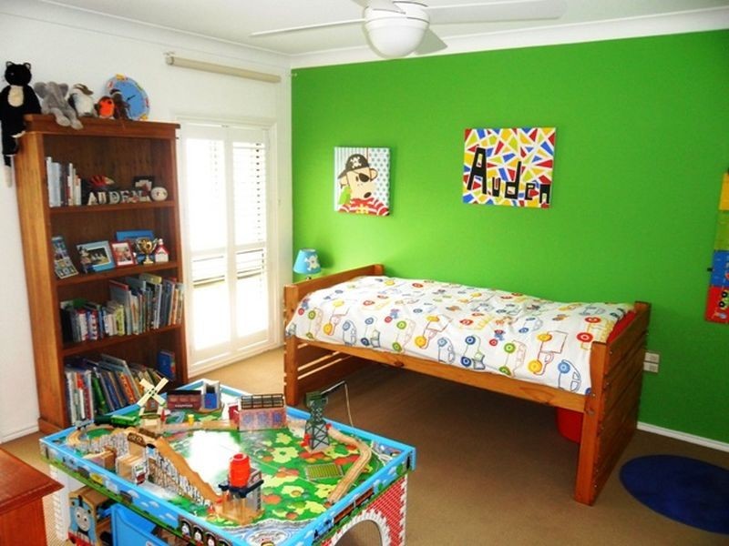 37 Bayline Drive, Point Clare NSW 2250