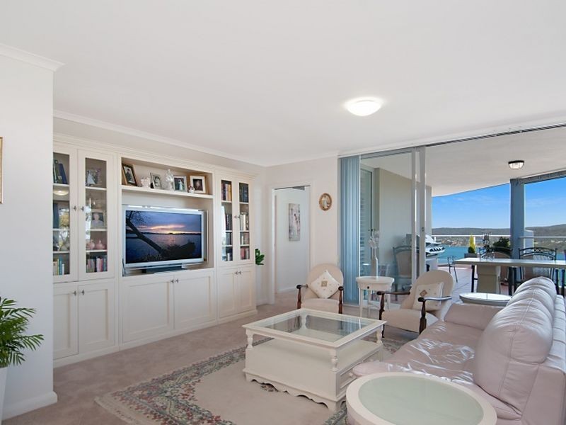 1004/97-99 John Whiteway Drive, Gosford NSW 2250
