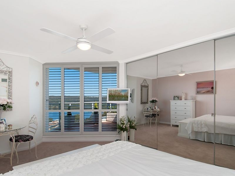 1004/97-99 John Whiteway Drive, Gosford NSW 2250