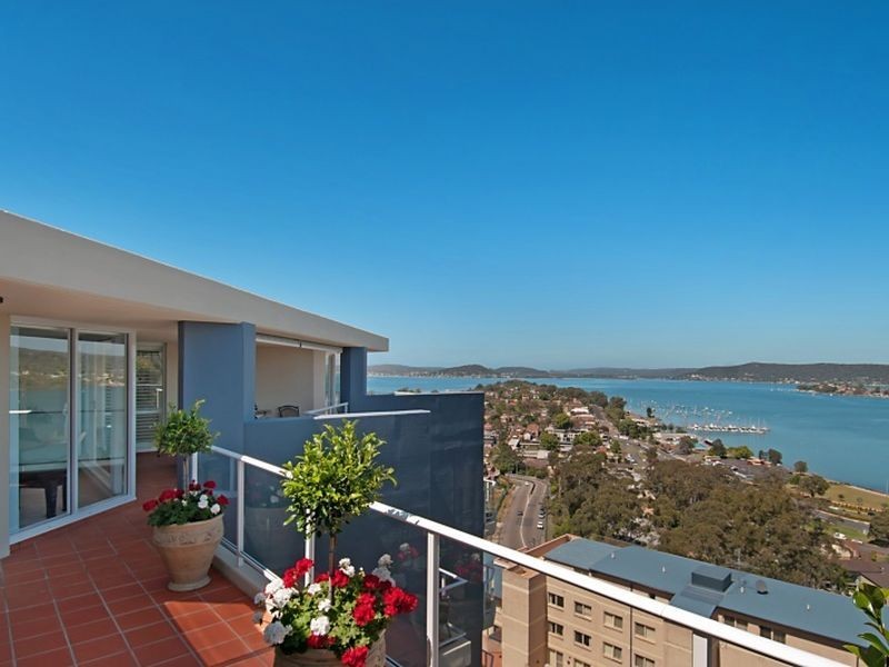 1004/97-99 John Whiteway Drive, Gosford NSW 2250