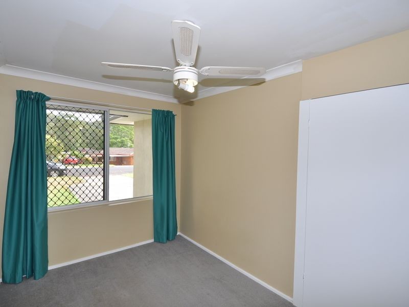8 Lock Avenue, Springfield NSW 2250