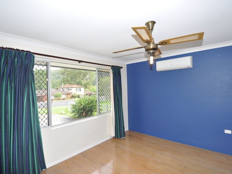 8 Lock Avenue, Springfield NSW 2250