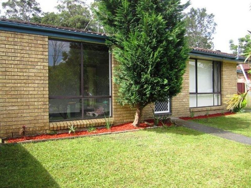 13 Roselands Avenue, Wyoming NSW 2250