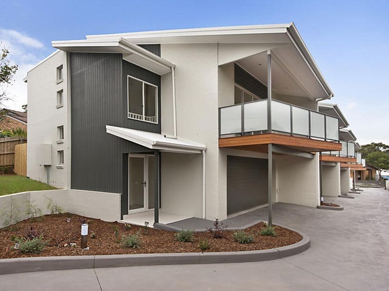2/5 White Street, East Gosford NSW 2250