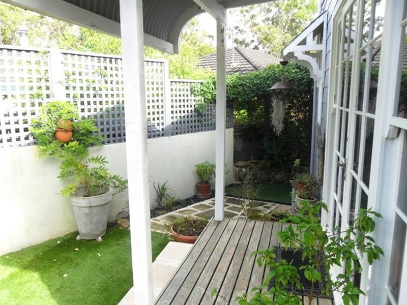 7 Tanunda Close, Narara NSW 2250