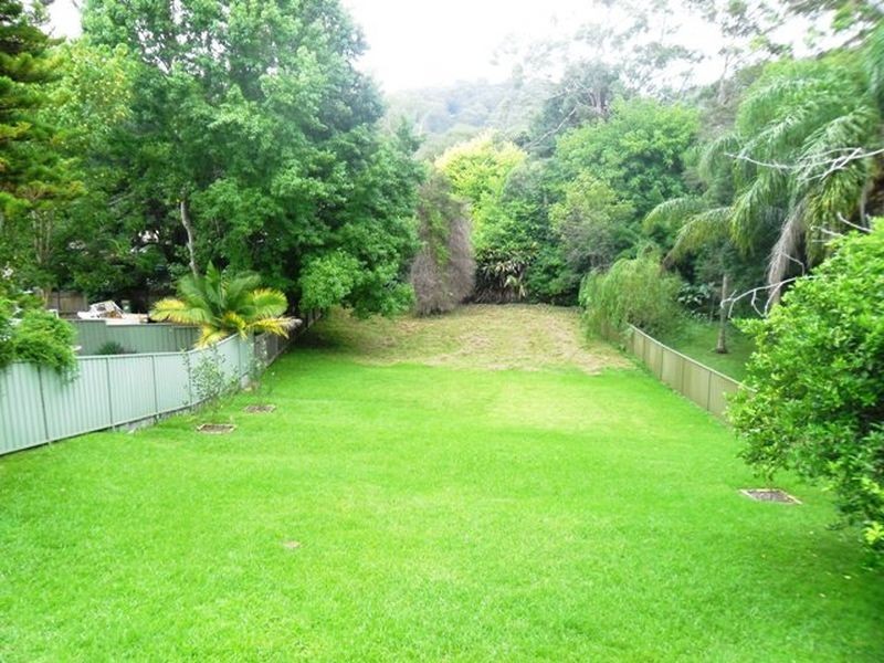 2 Tangerine Avenue, Springfield NSW 2250