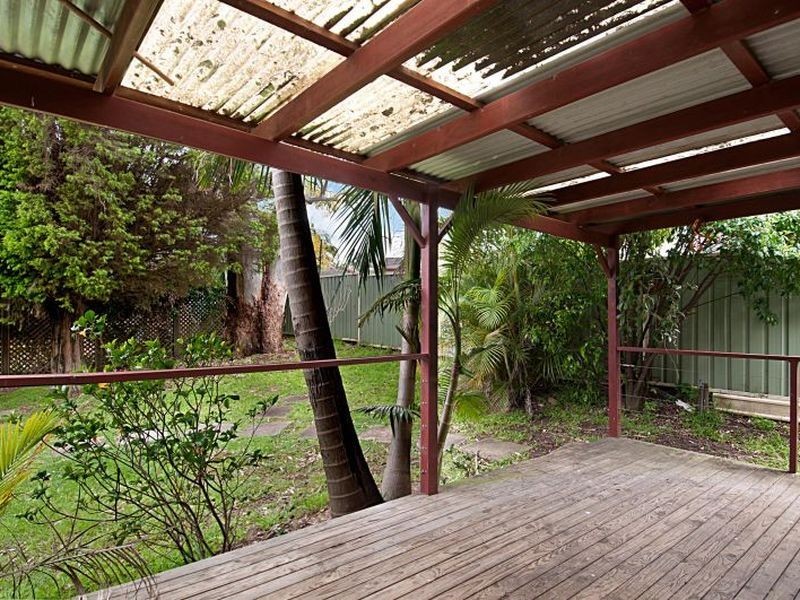 11 Newling Street, Niagara Park NSW 2250