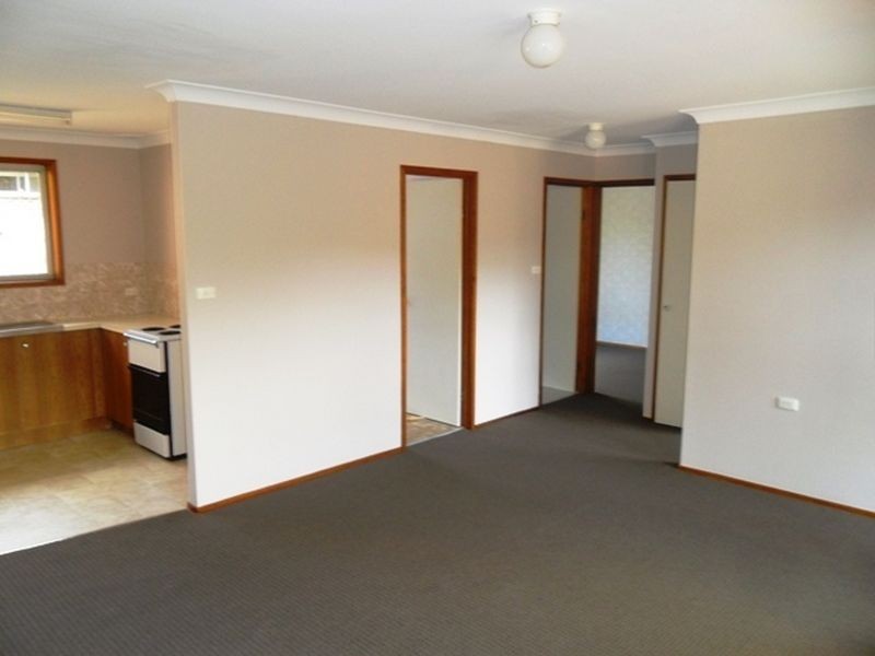 6/4 Kalawarra Road, Wyoming NSW 2250