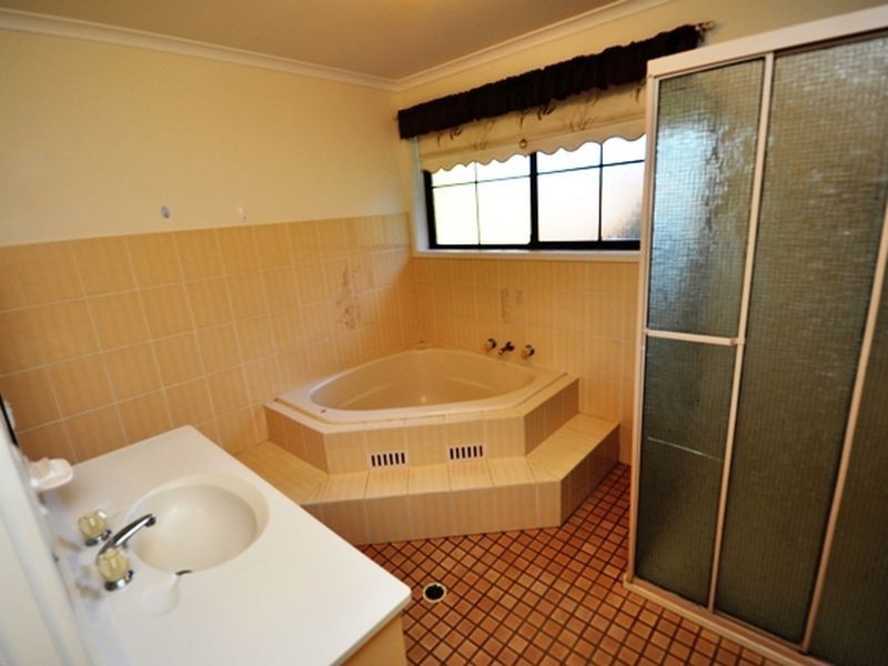 3 Boulder Crescent, Narara NSW 2250