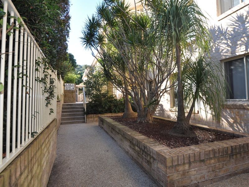 10/35 Central Coast Highway, Gosford NSW 2250