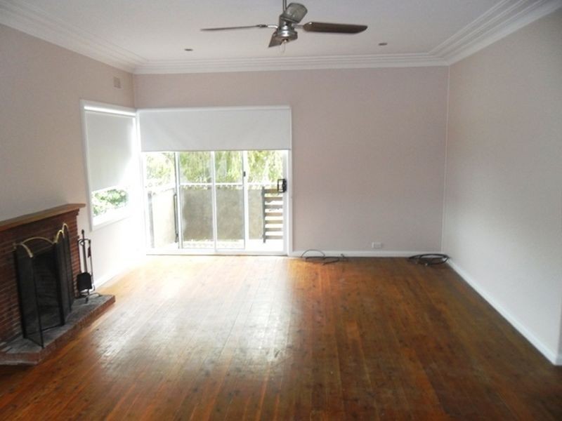 15 Headlam Parade, Springfield NSW 2250