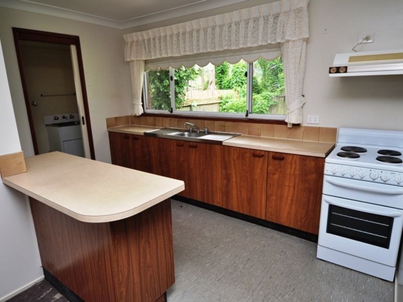 16 Balfour Close, Springfield NSW 2250