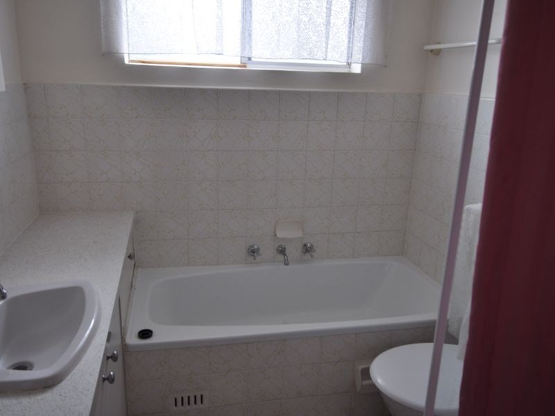 11/11 Sinclair Street, Gosford NSW 2250