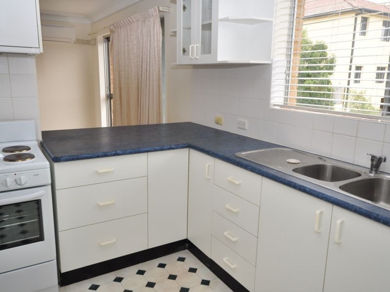 11/11 Sinclair Street, Gosford NSW 2250