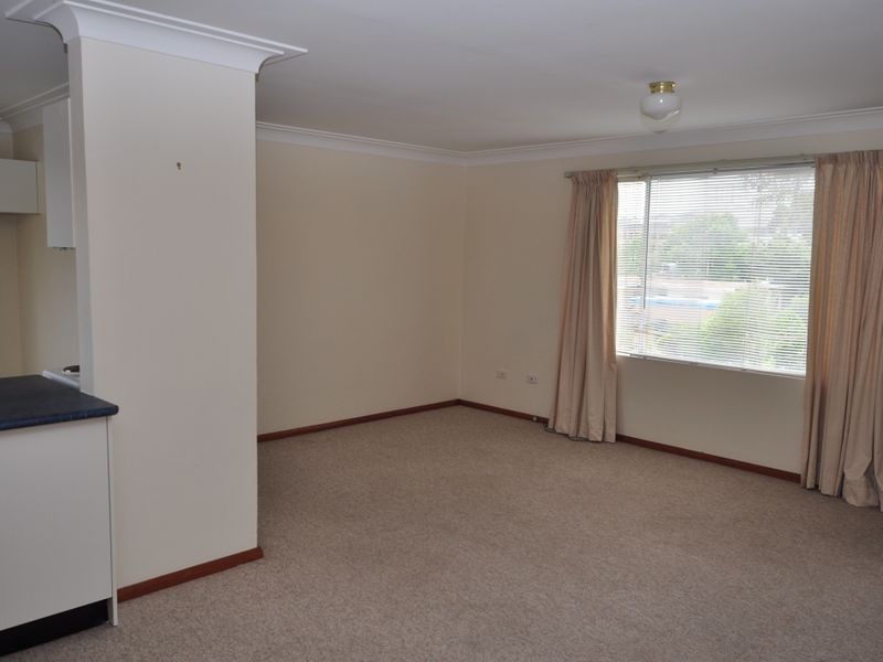 11/11 Sinclair Street, Gosford NSW 2250