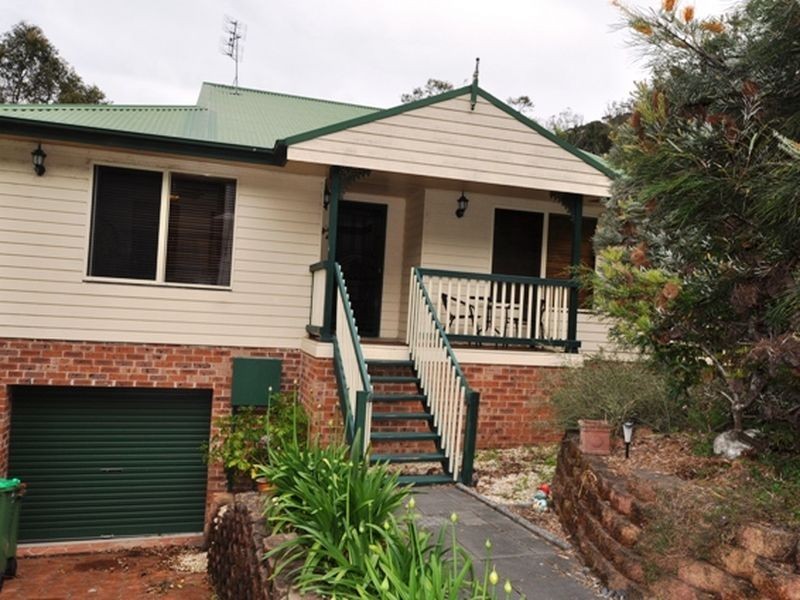 18 Narani Avenue, Niagara Park NSW 2250
