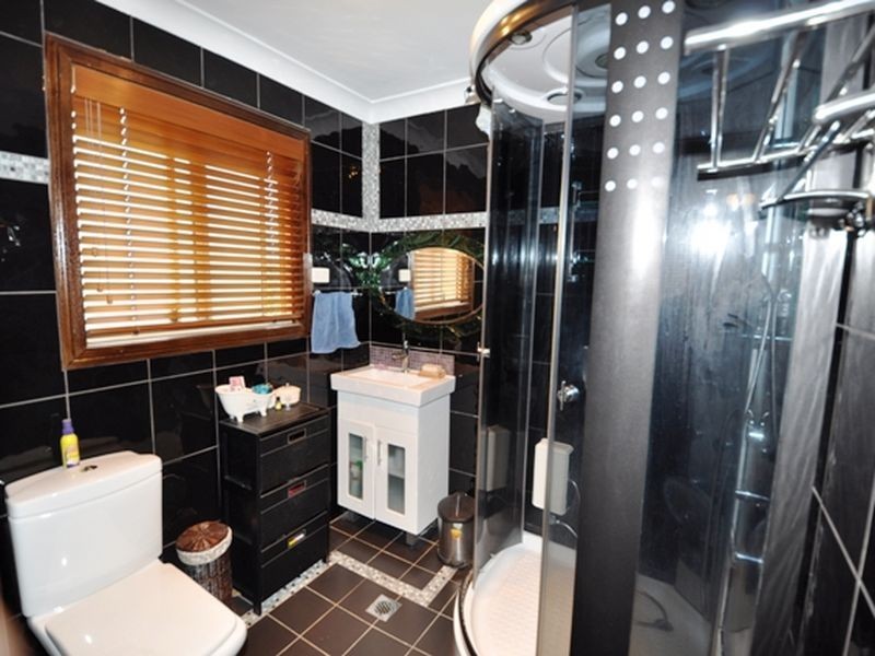 18 Narani Avenue, Niagara Park NSW 2250