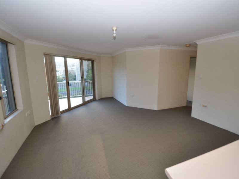 1/31 Central Coast Highway, Gosford NSW 2250