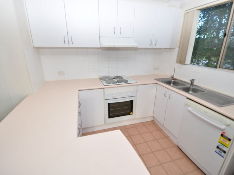 1/31 Central Coast Highway, Gosford NSW 2250