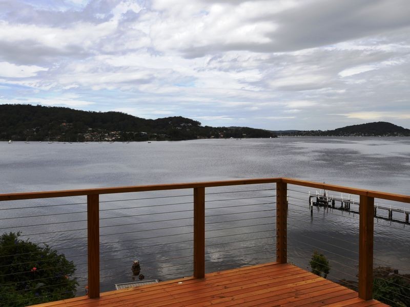 51 Caroline Street, East Gosford NSW 2250